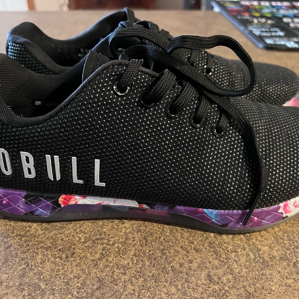 No Bull women’s size 10 trainers. Like new (wore for 30 mins)